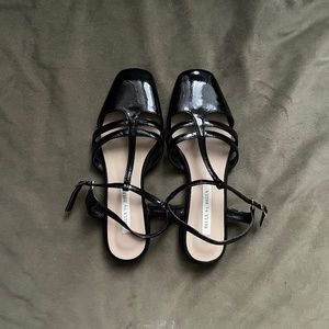 Patent leather Mary Jane flats